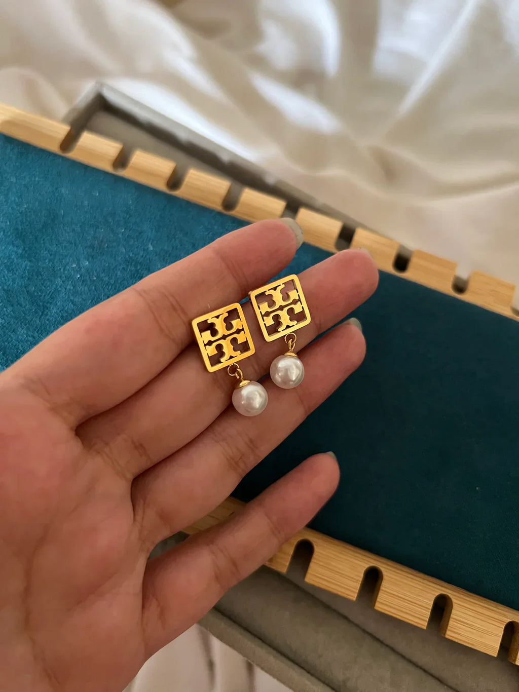 Tory Pearl Drop Earrings