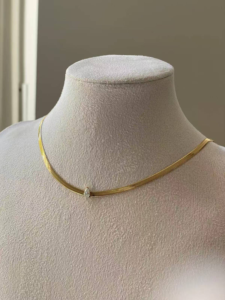 Mini Pear Snake Necklace